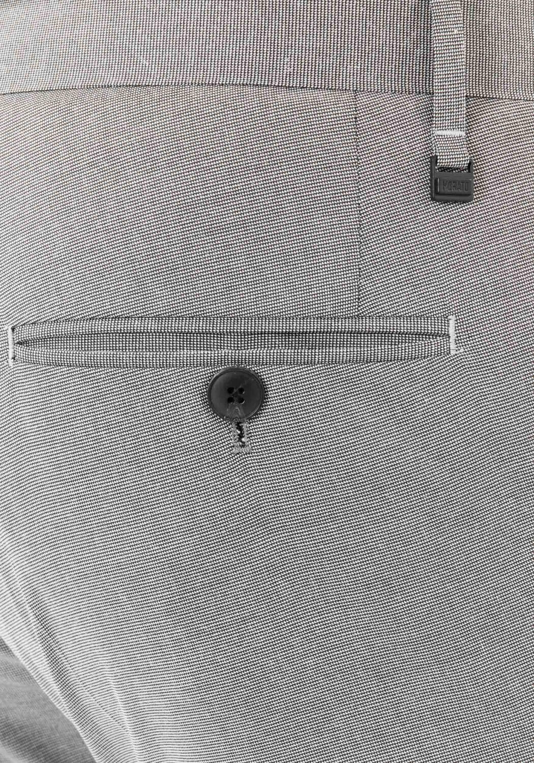 0407-9000_8_3.jpg