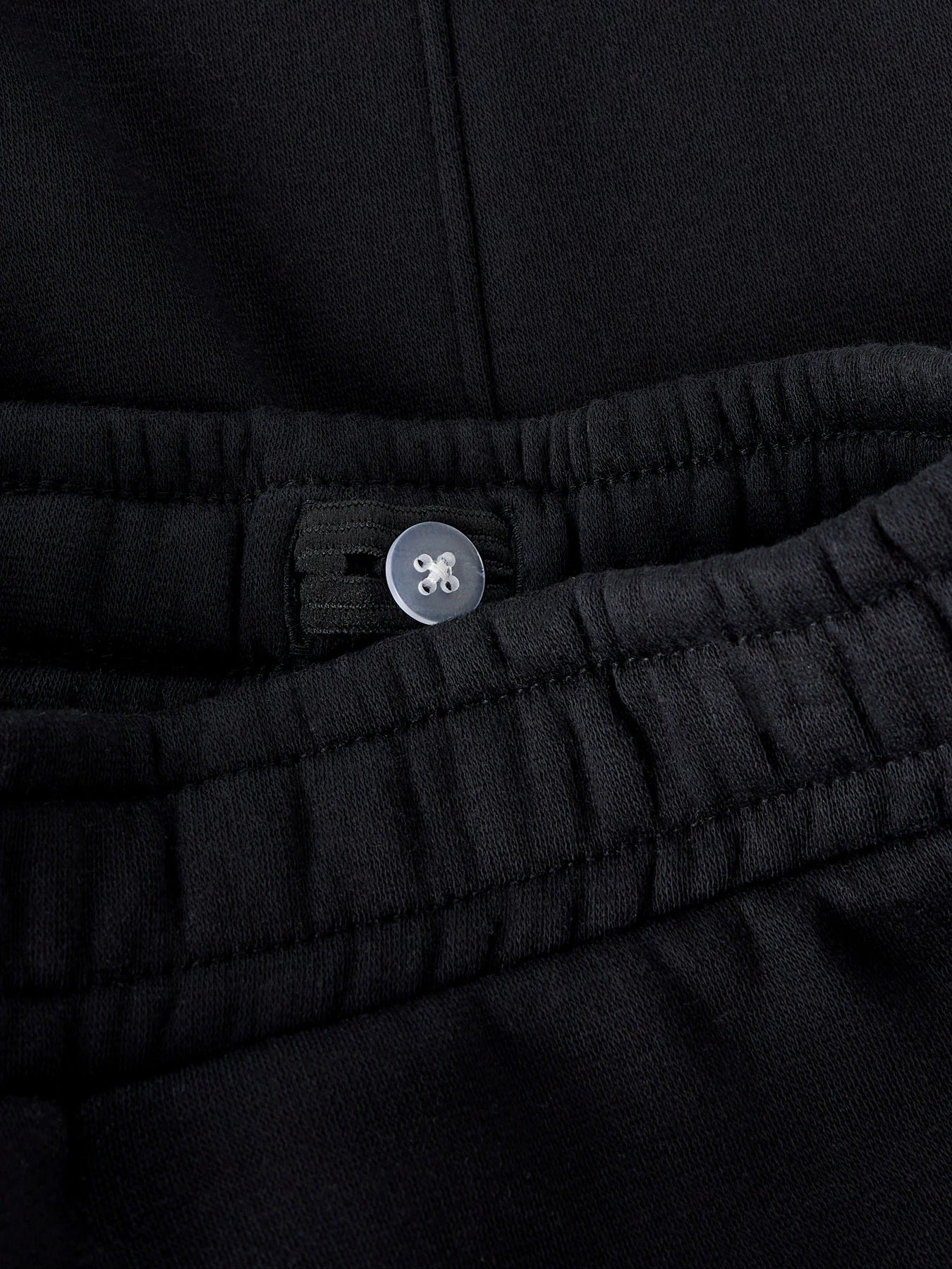 13247269-4836751_2_2.jpg