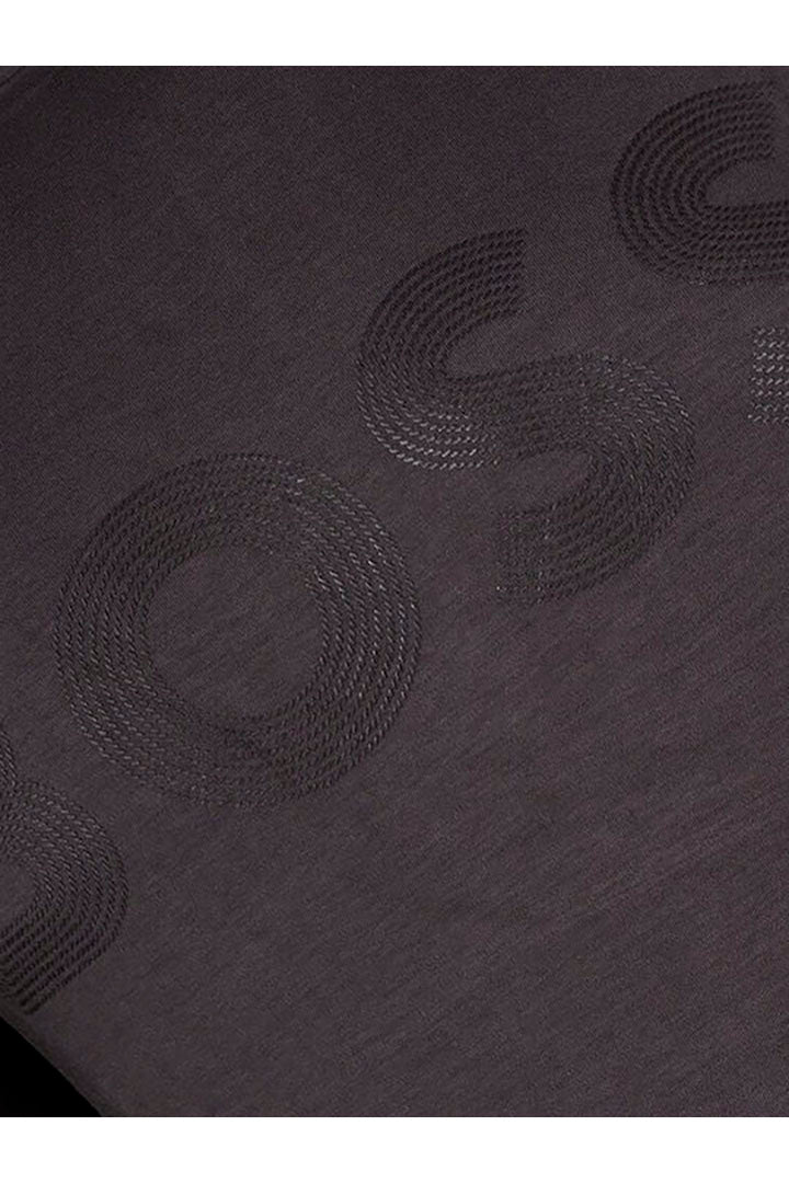 50543796-027_8_4.jpg