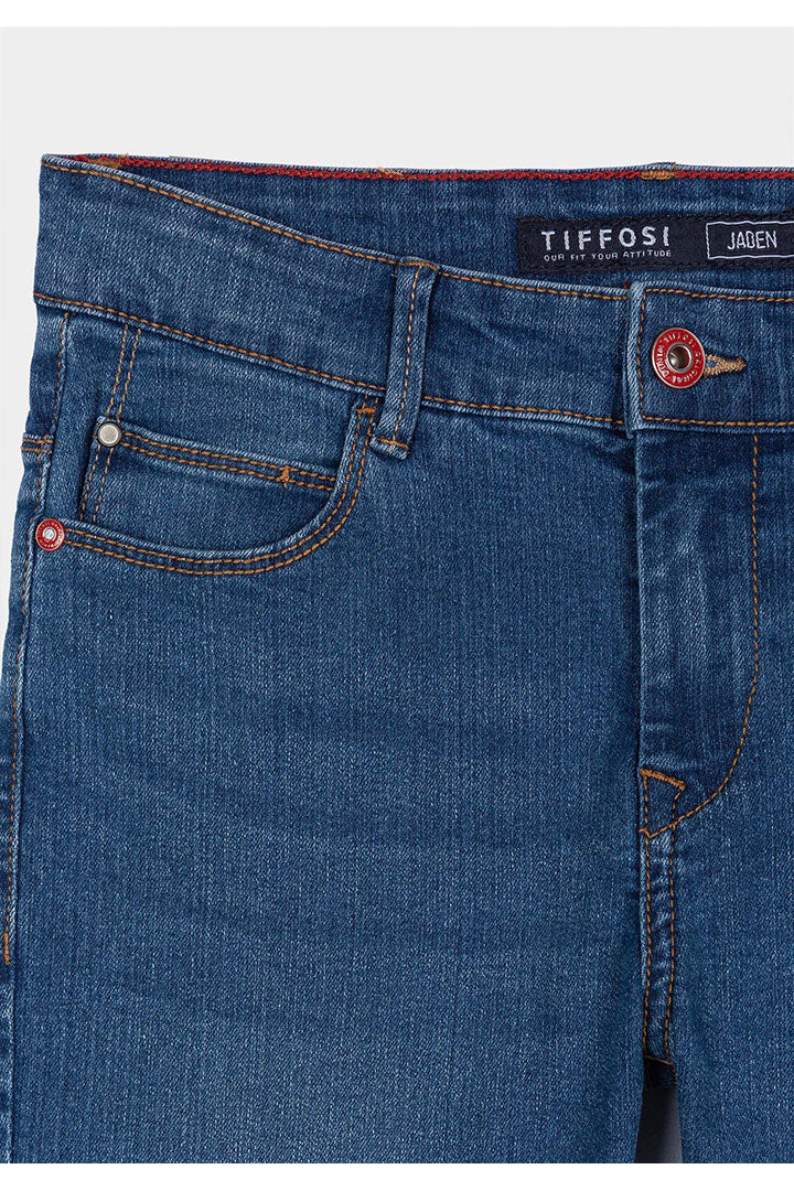 10033216_14_2.jpg