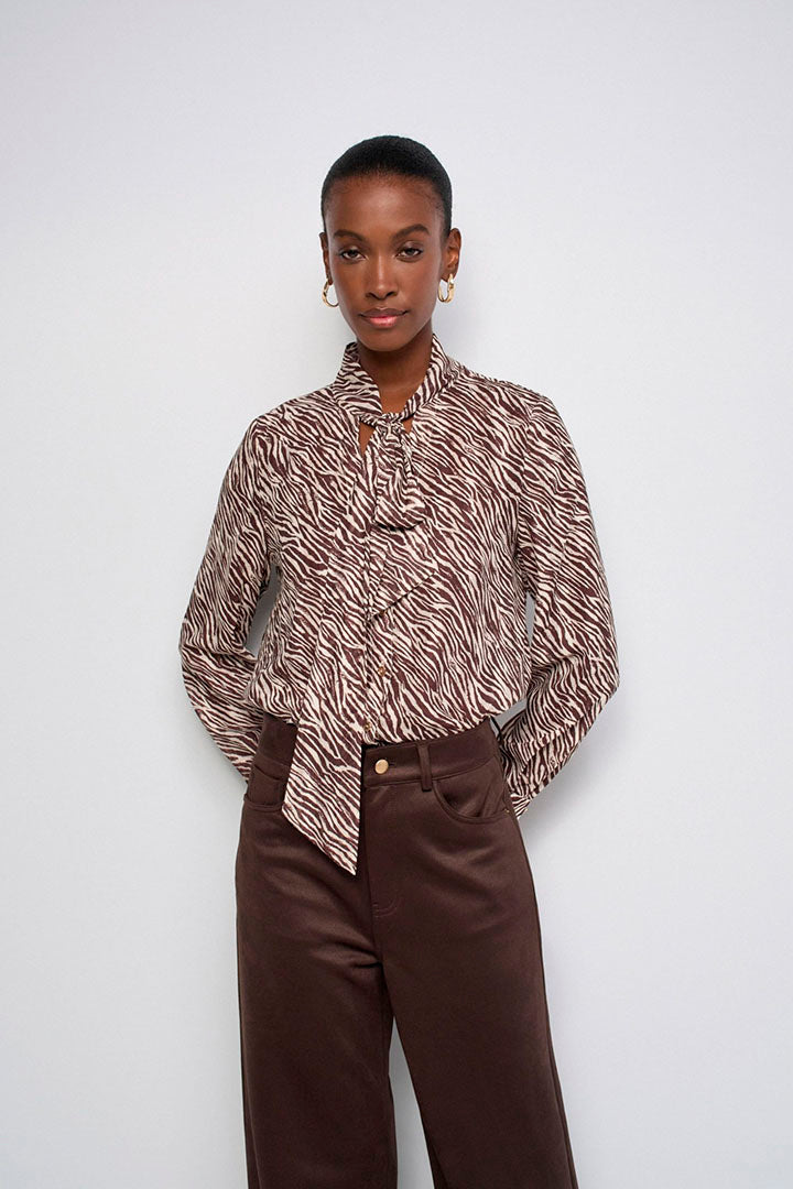 21011761 - 110_7_0.jpg