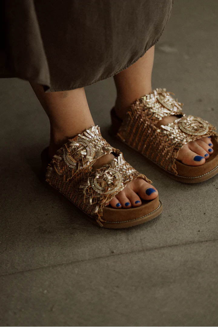 2428-HEEL_20_0.jpg