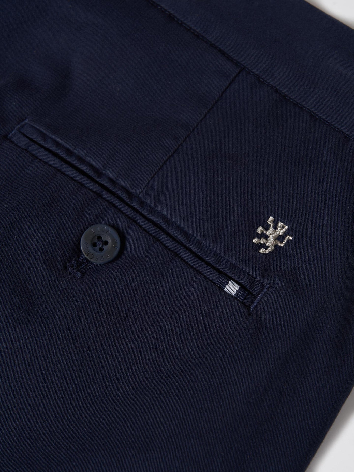 LP007453-599_3_1.jpg