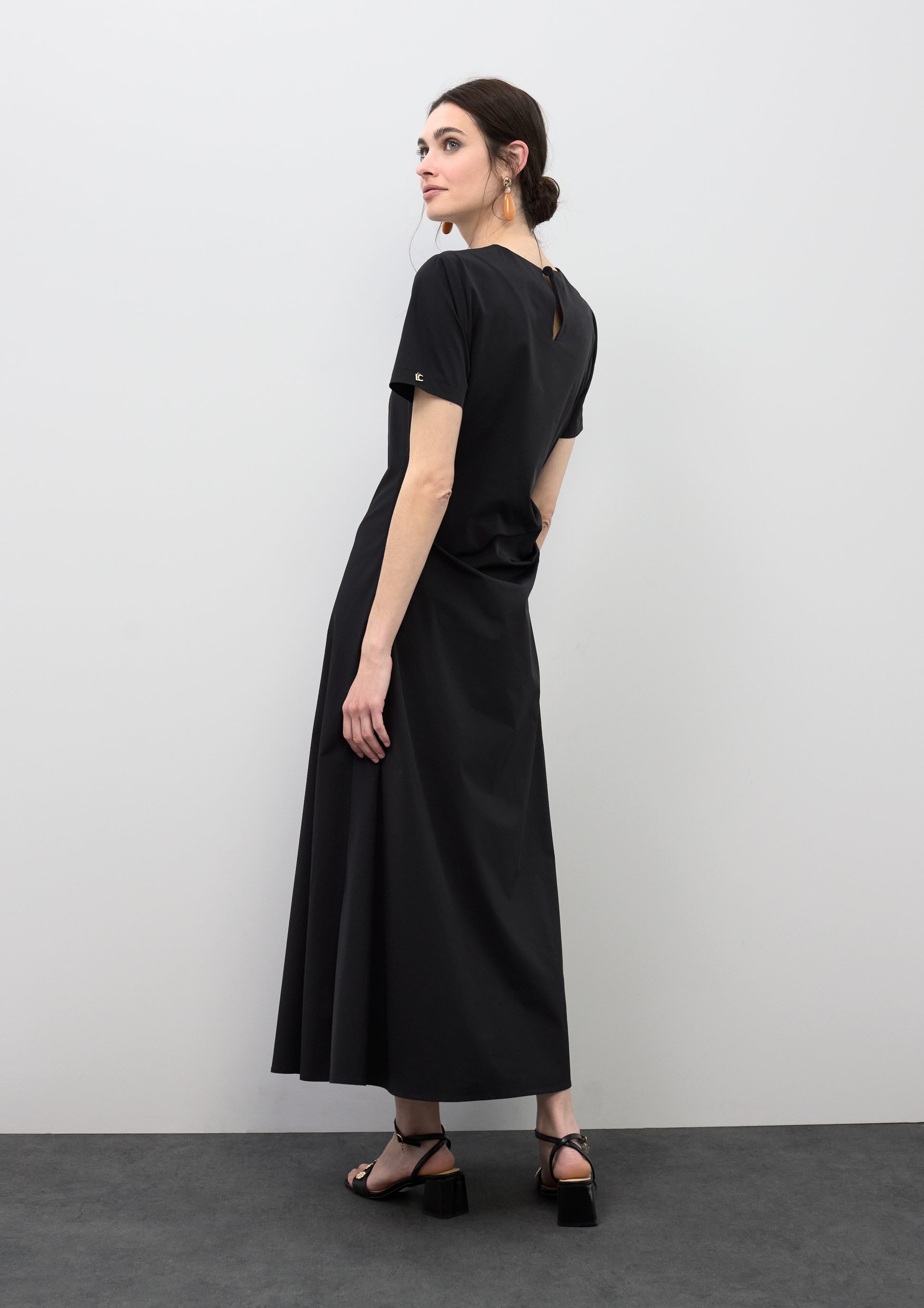 LS2616158-00N_2_3.jpg