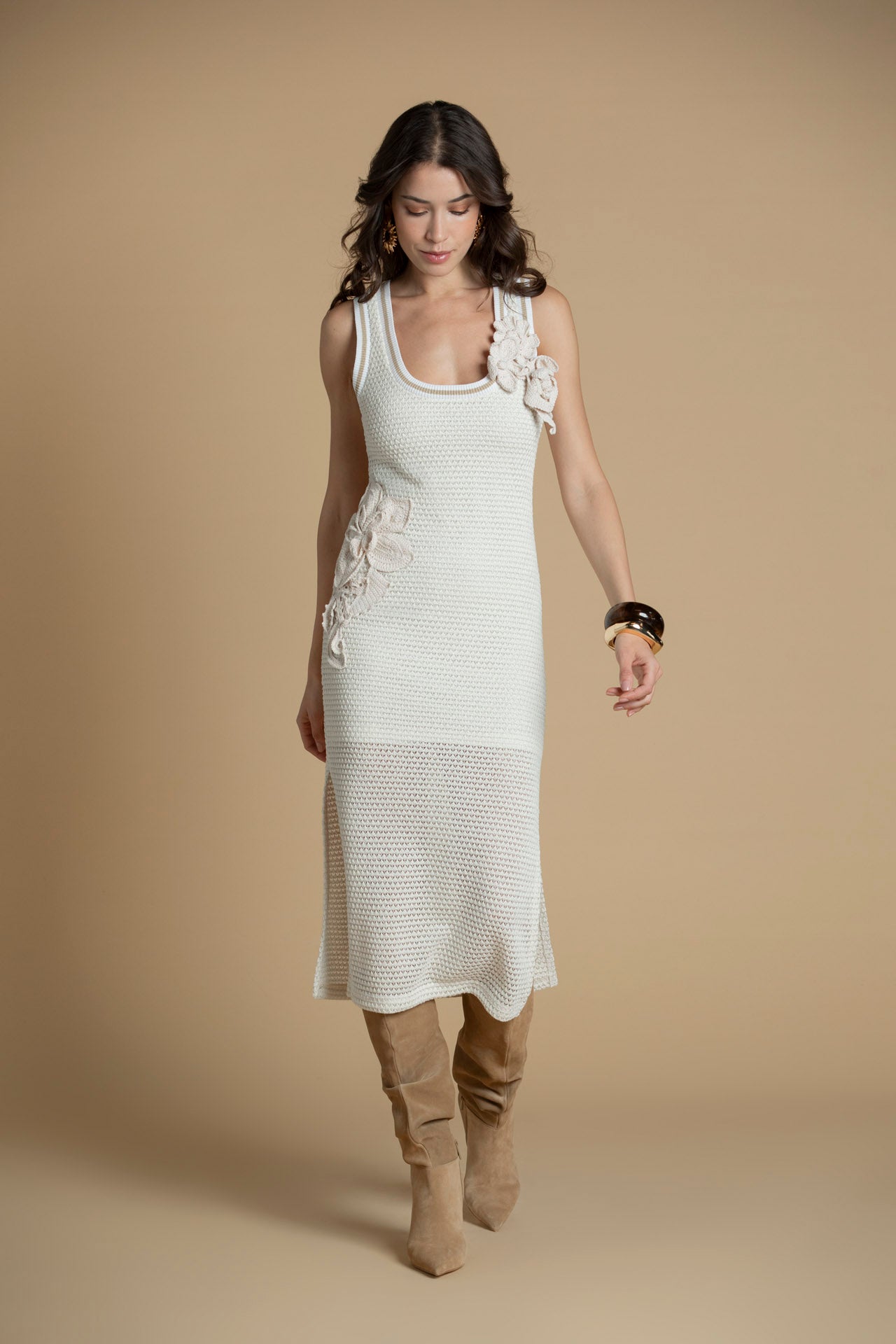 SH2501536A_7_3.jpg